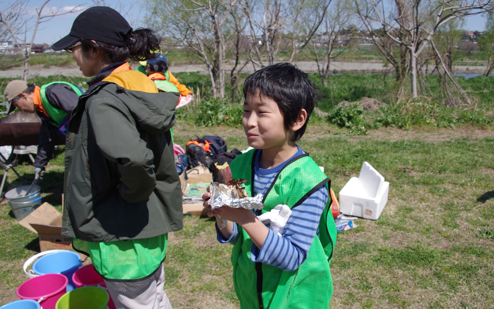 多摩川クリーンアップ・焼き芋大会