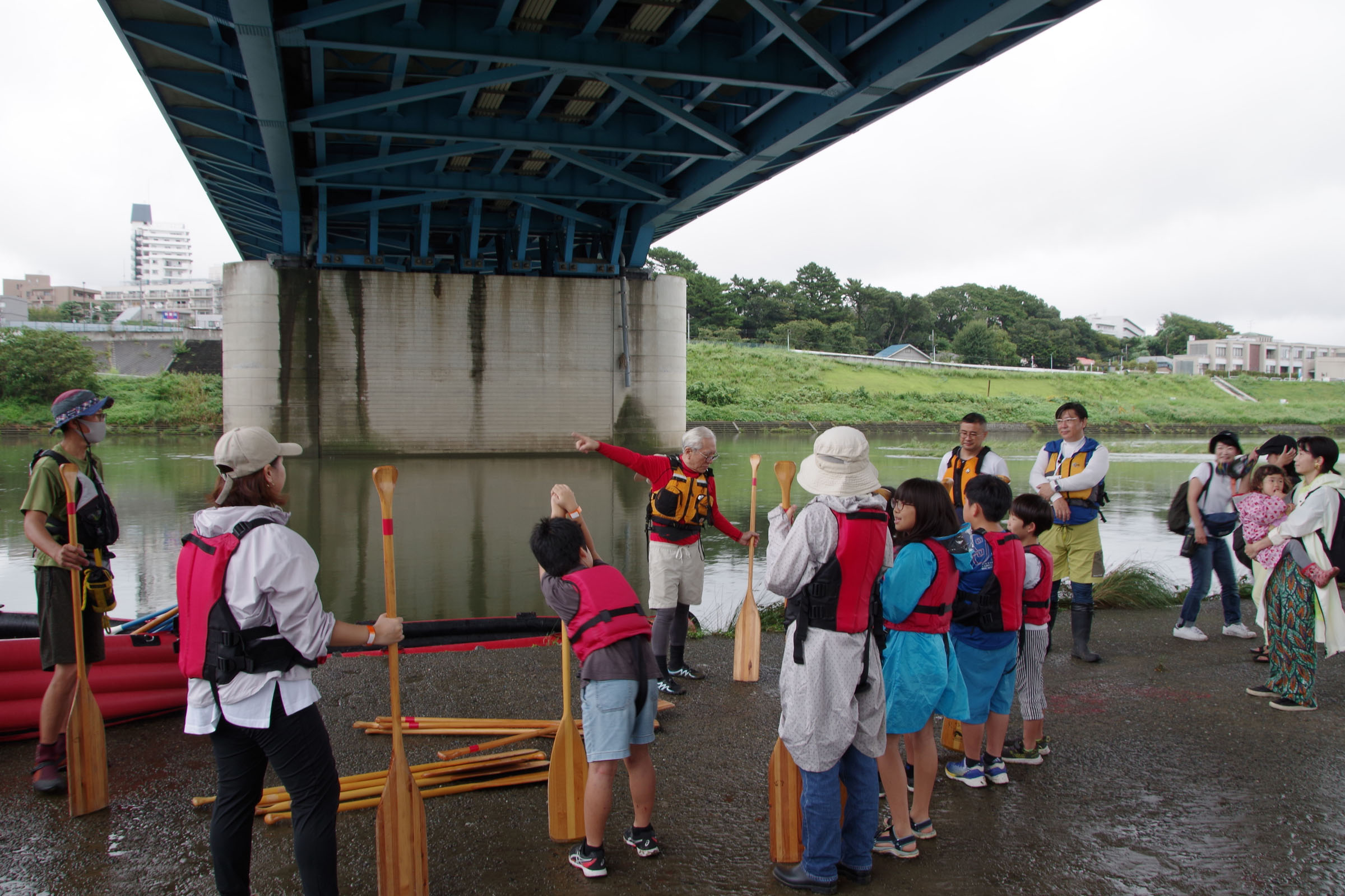 丸子の渡し祭り・多摩川で和むe体験
