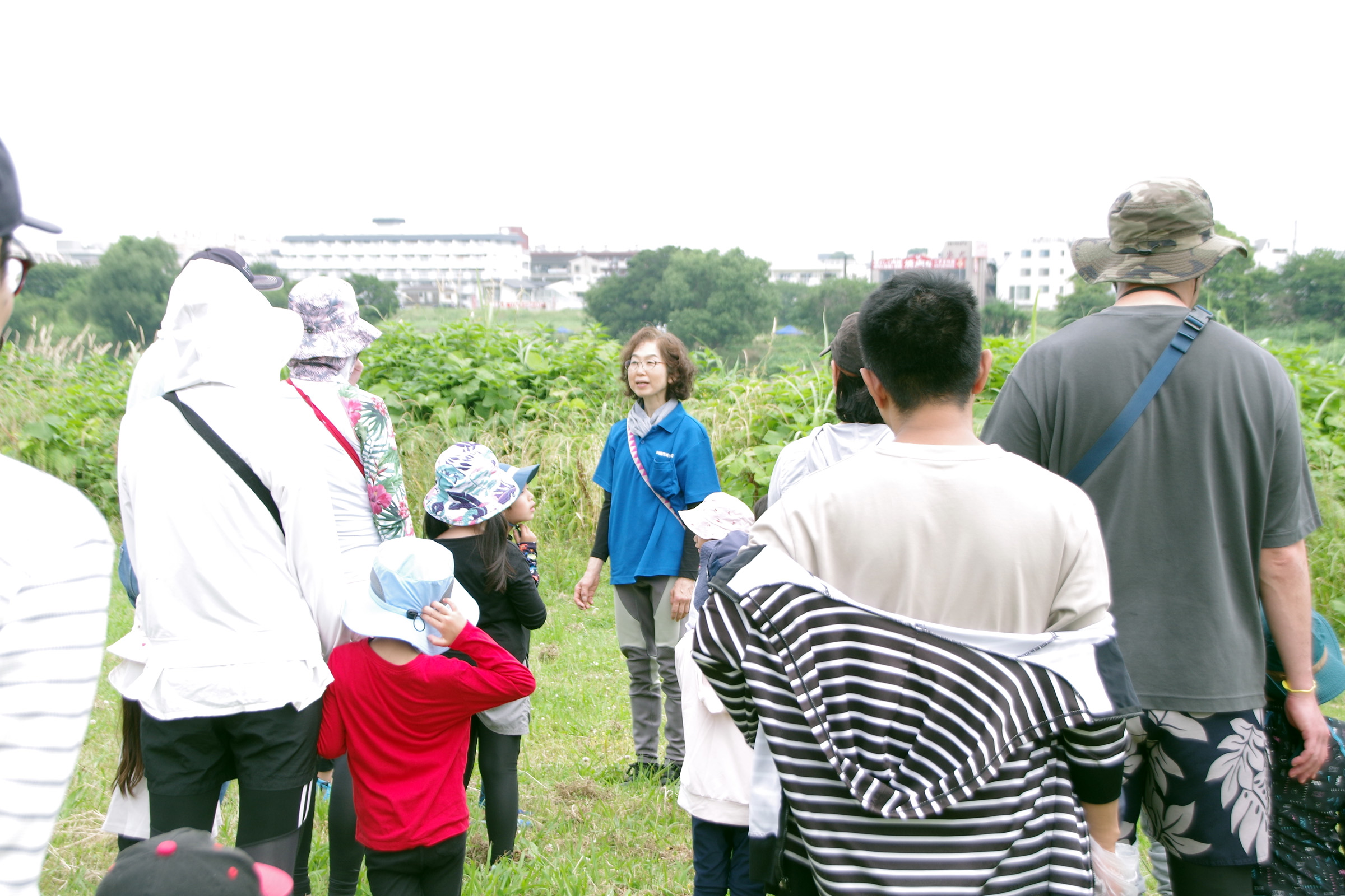 『川の生きもの観察会（ガサガサ）』