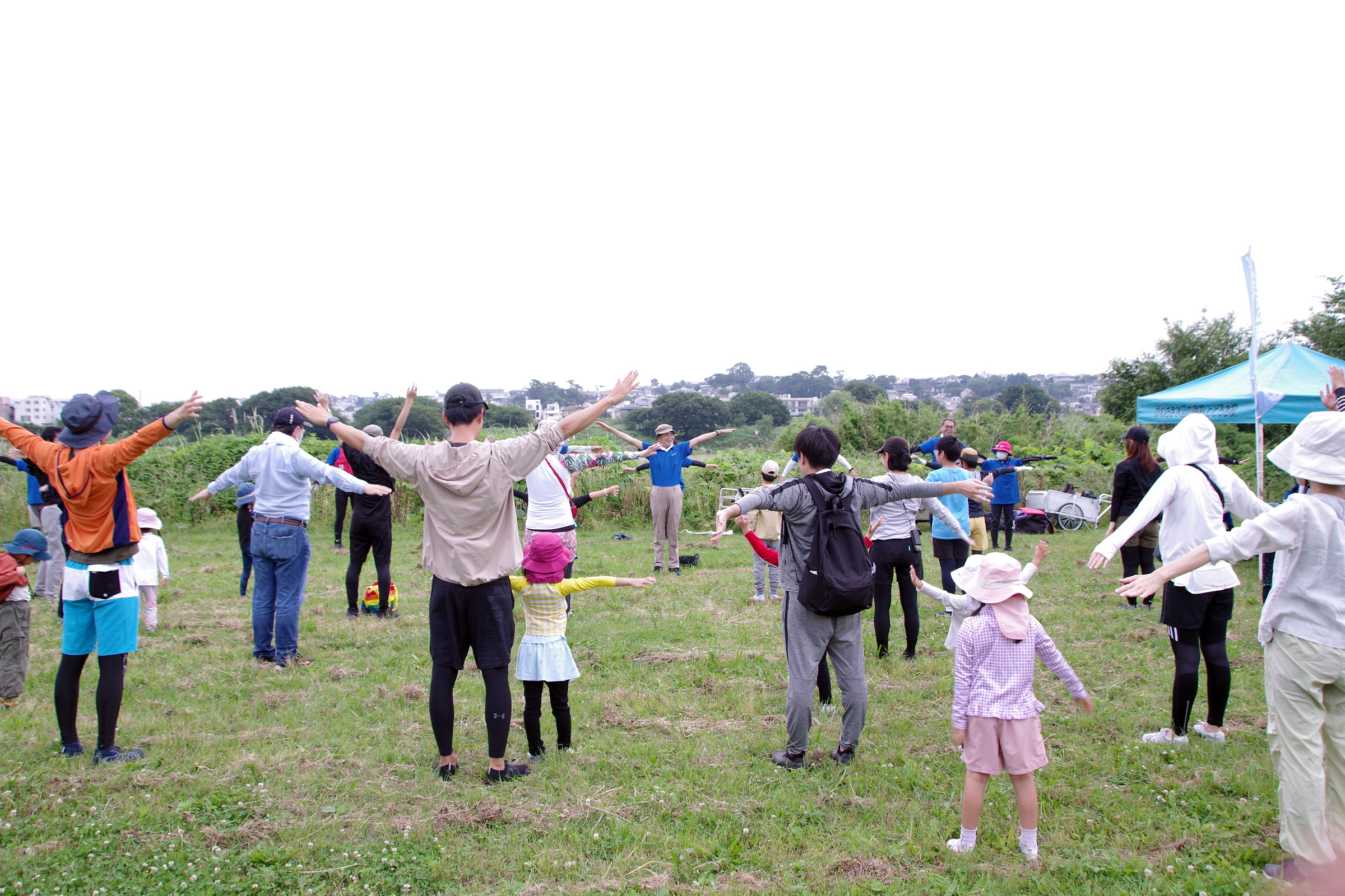 『川の生きもの観察会（ガサガサ）』