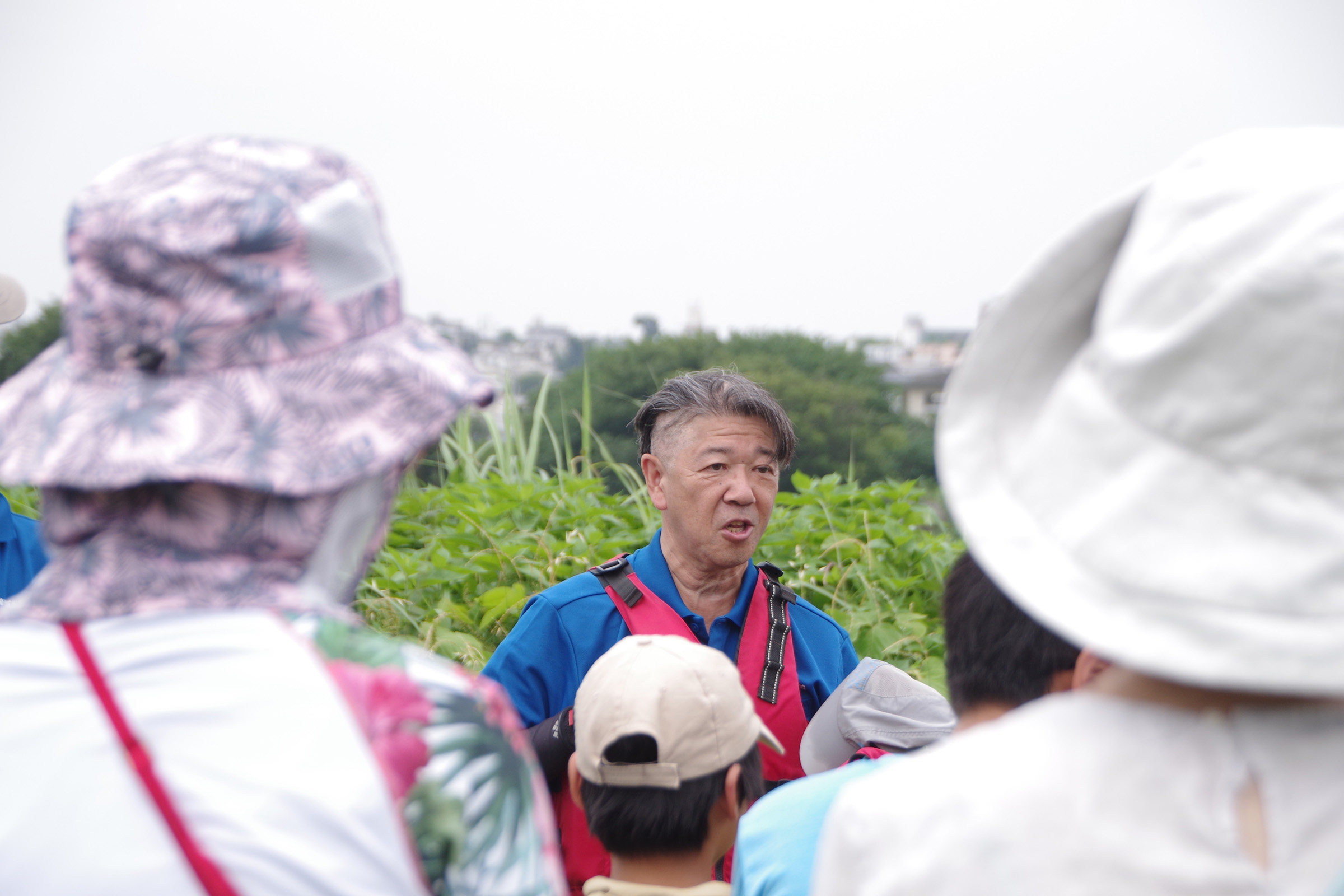 『川の生きもの観察会（ガサガサ）』