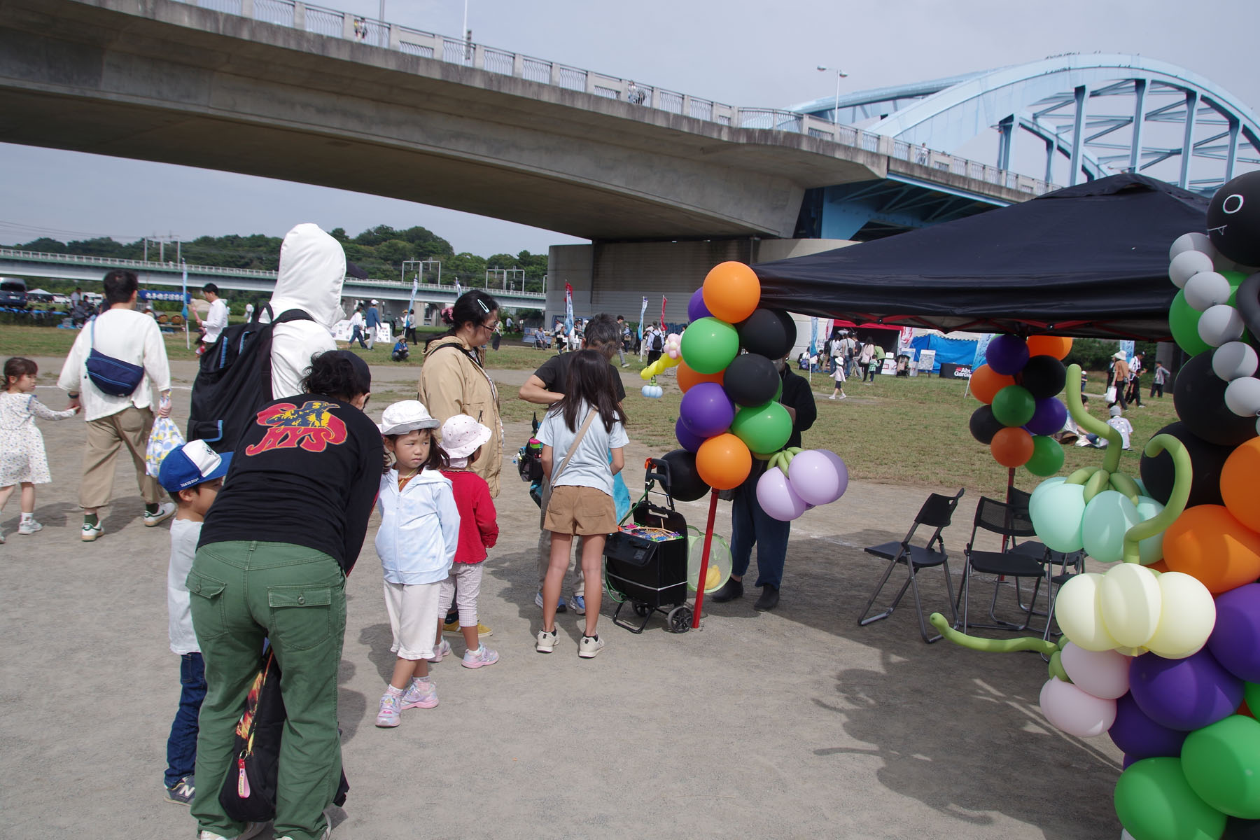 『丸子の渡しまつり』『多摩川で和むe（イー）体験』