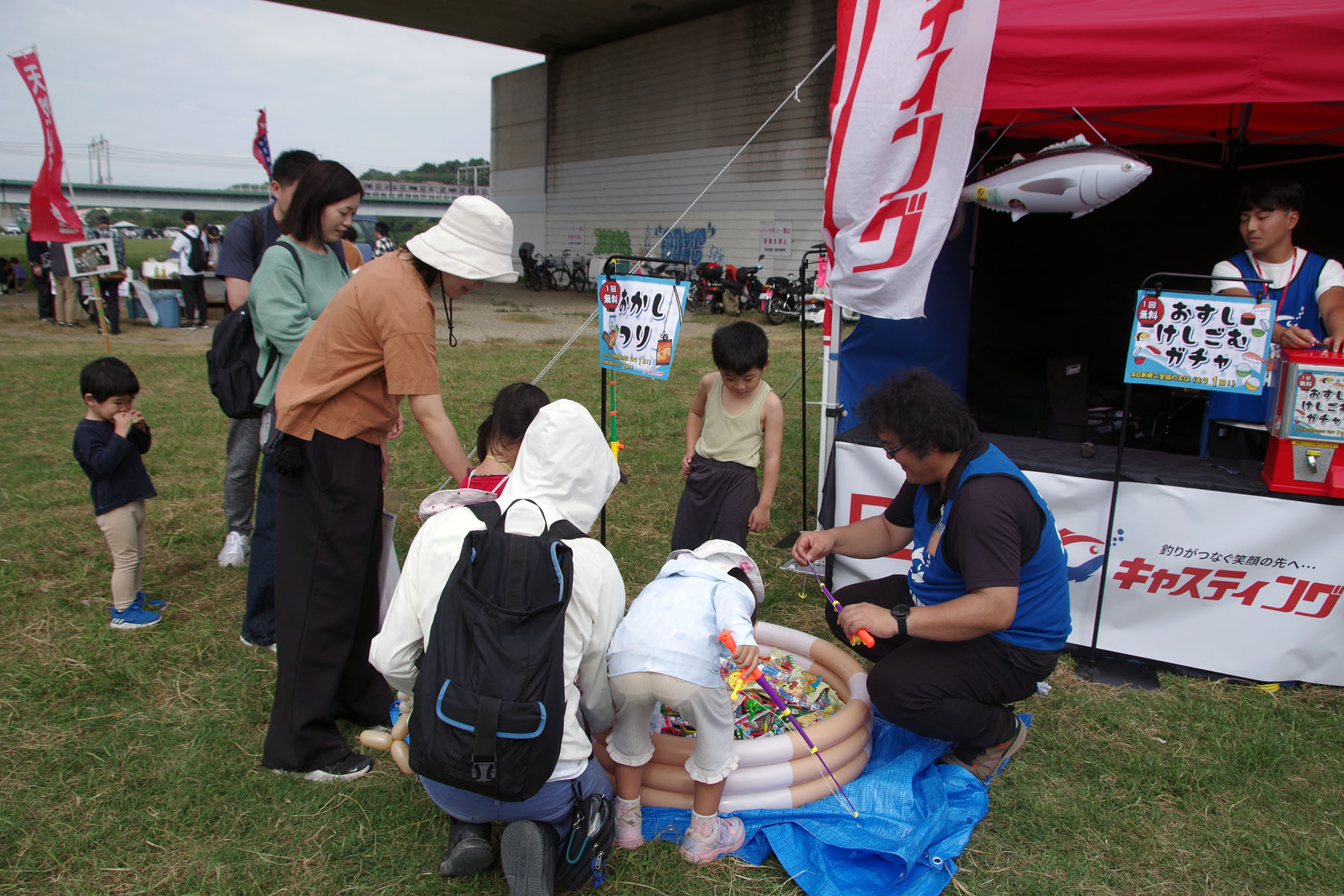 『丸子の渡しまつり』『多摩川で和むe（イー）体験』