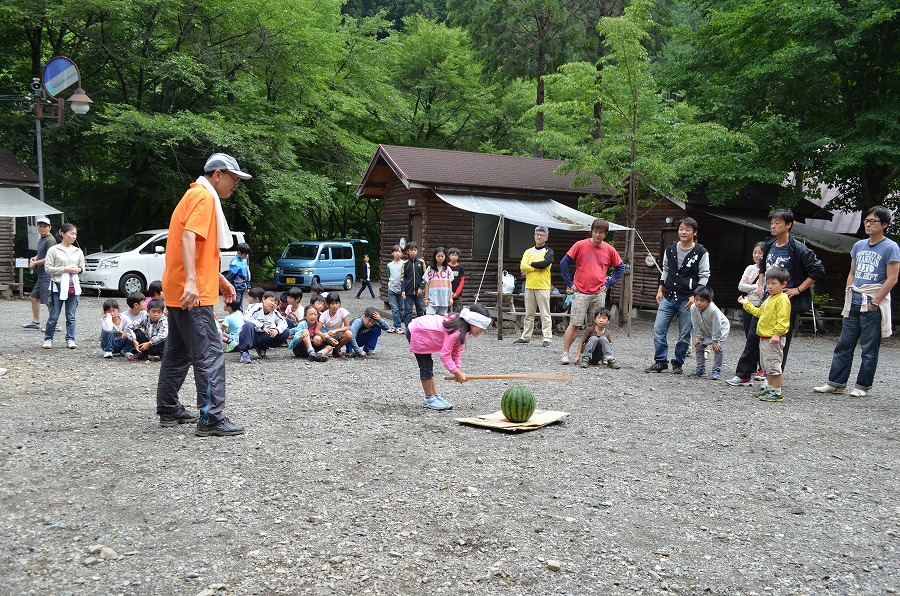 スイカ割り大会