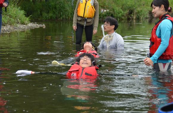 川の安全教室　～かっぱの川流れ～