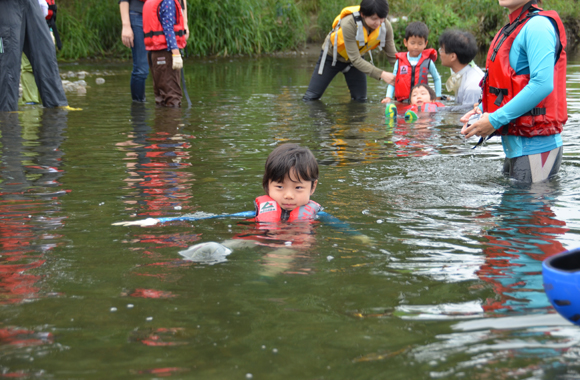 川の安全教室　～かっぱの川流れ～