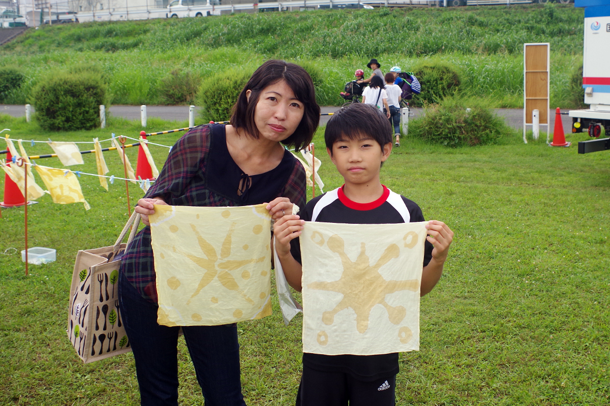 夏休み多摩川教室 草木染