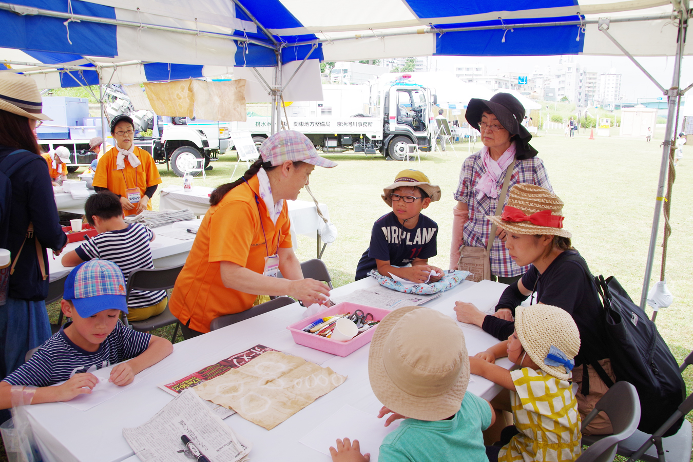 夏休み多摩川教室 草木染