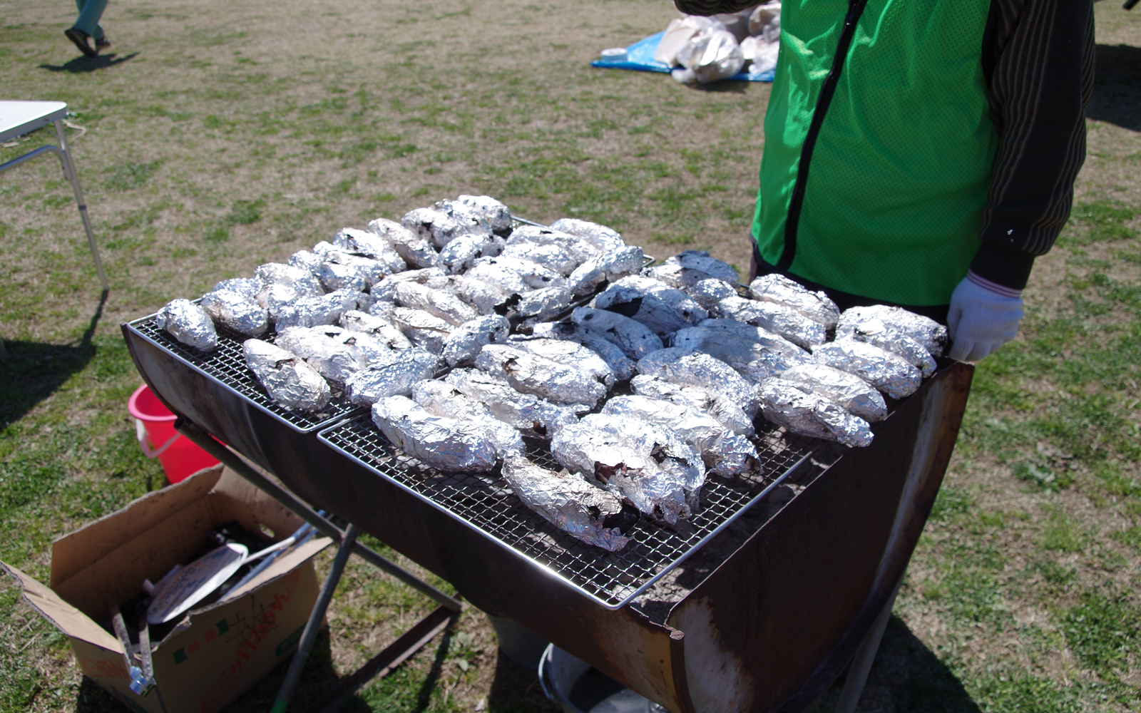 多摩川クリーンアップ・焼き芋大会