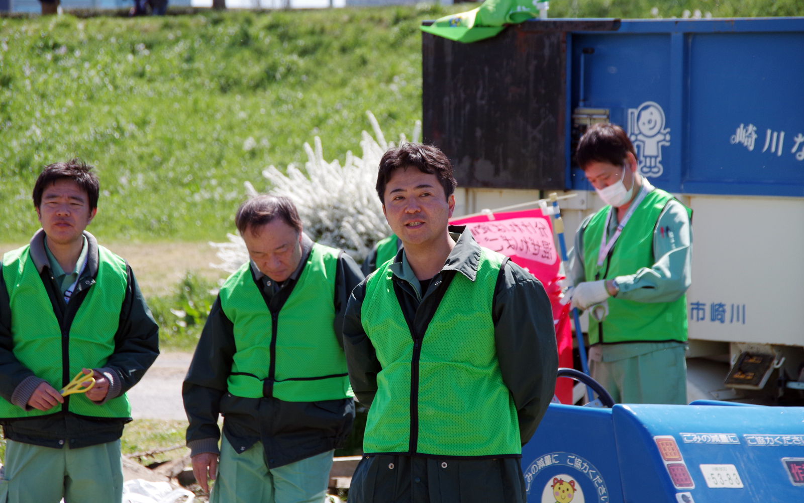 多摩川クリーンアップ・焼き芋大会