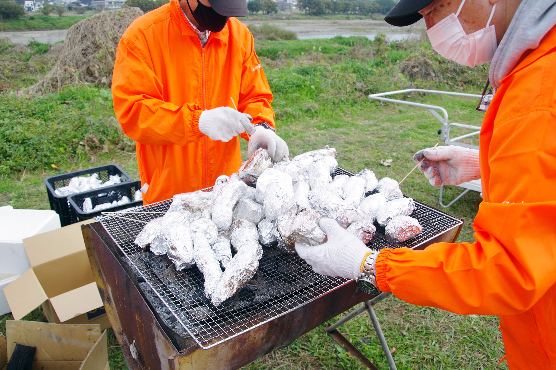 多摩川クリーンアップ・焼き芋大会