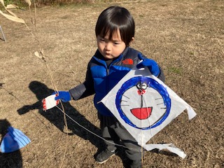 多摩川 凧揚げ大会