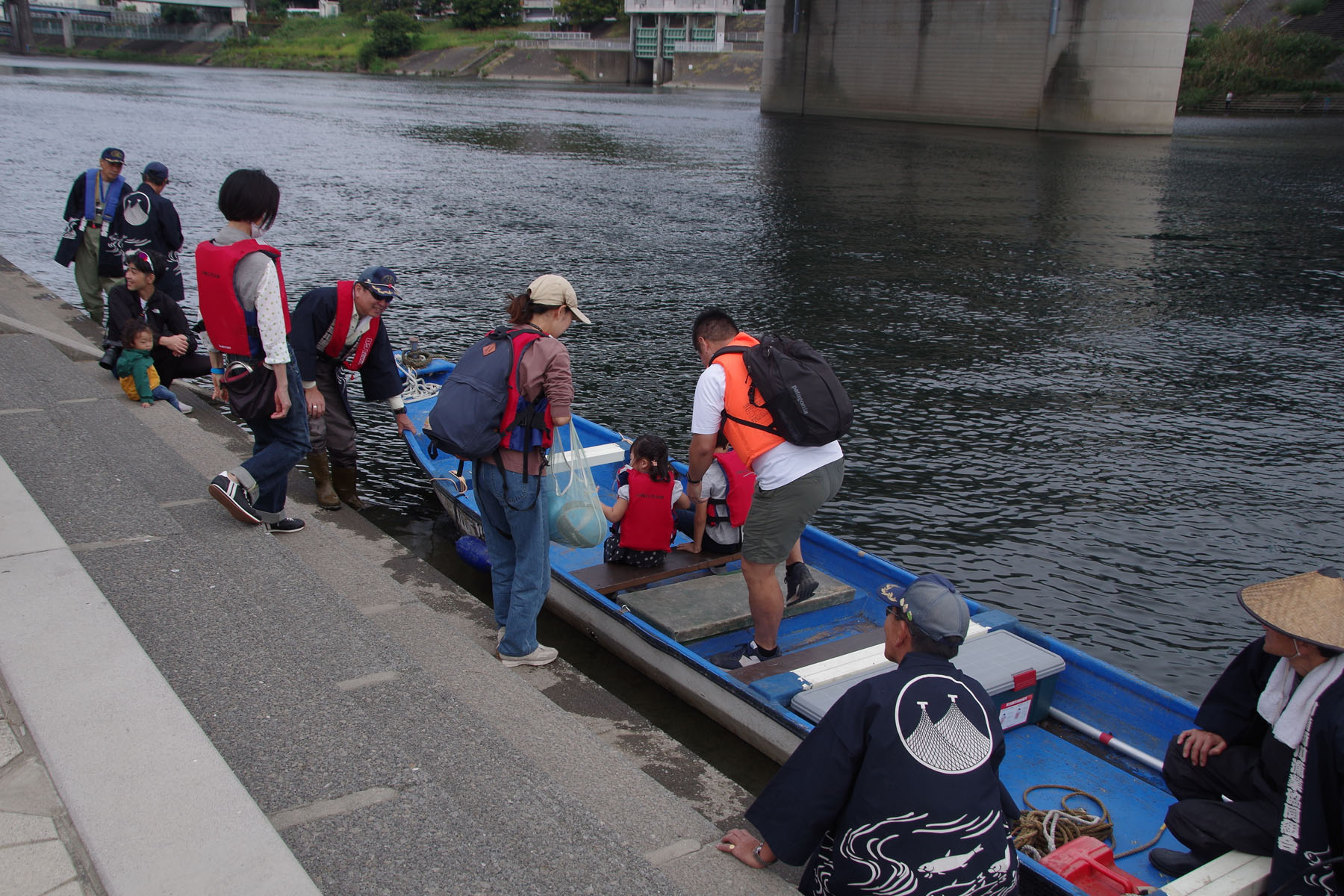 『丸子の渡しまつり』『多摩川で和むe（イー）体験』